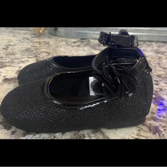 First Steps black sparkly ballet style shoe - Picture 2 of 3